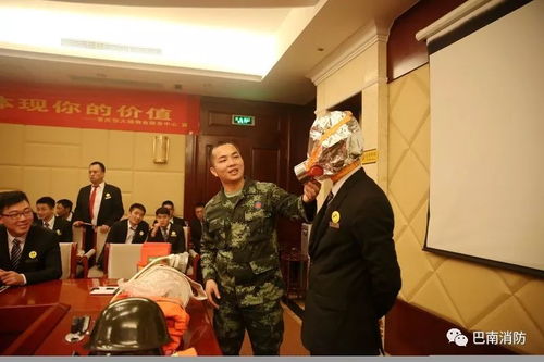 支隊(duì)走進(jìn)物業(yè)公司開(kāi)展消防安全知識(shí)培訓(xùn)